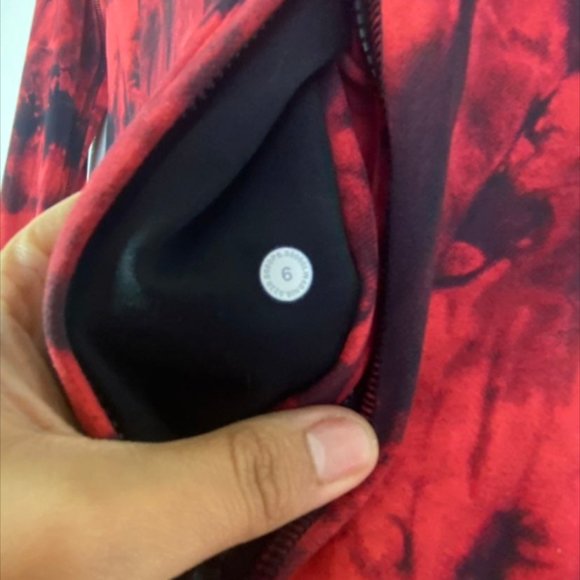 Lululemon Hooded Define Jacket *Nulu Size 6 Game Day Red Black Multi GDBM - Picture 5 of 6